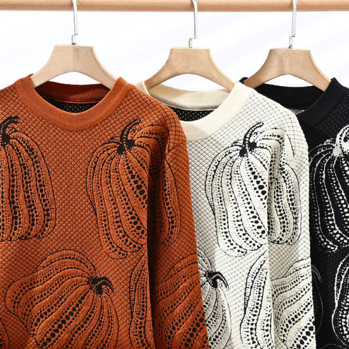 Mason Men’s Sweater – Cozy Pullover with Seasonal Pumpkin Pattern