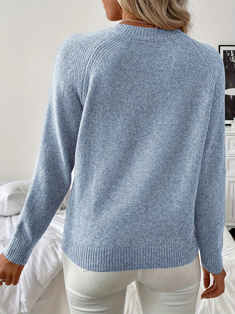 Paula Women’s Turtleneck Sweater – Soft Knit with Elegant Detailing