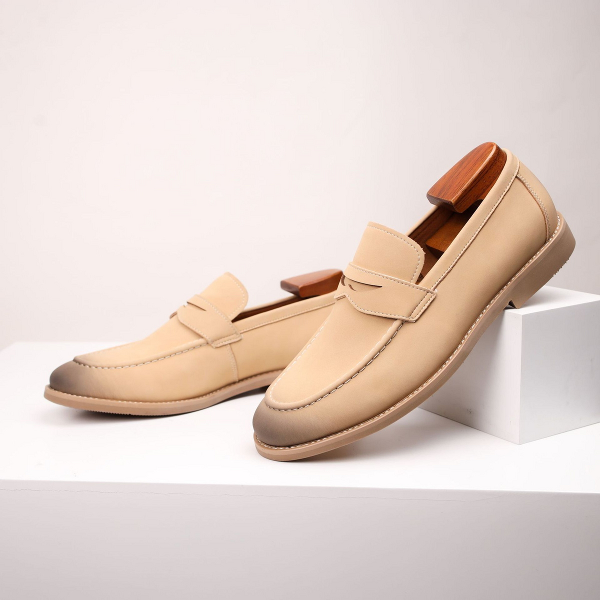 Grayson Men’s Leather Loafers – Classic Slip-On Dress Shoes with Cushioned Insole