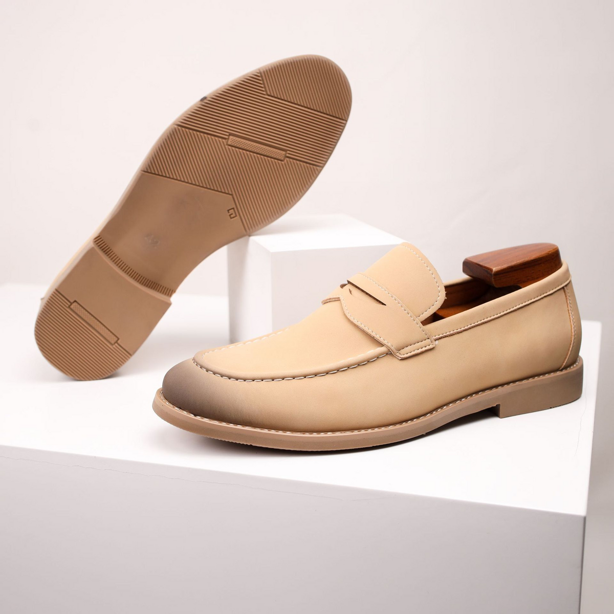 Grayson Men’s Leather Loafers – Classic Slip-On Dress Shoes with Cushioned Insole