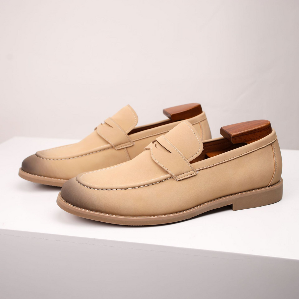 Grayson Men’s Leather Loafers – Classic Slip-On Dress Shoes with Cushioned Insole