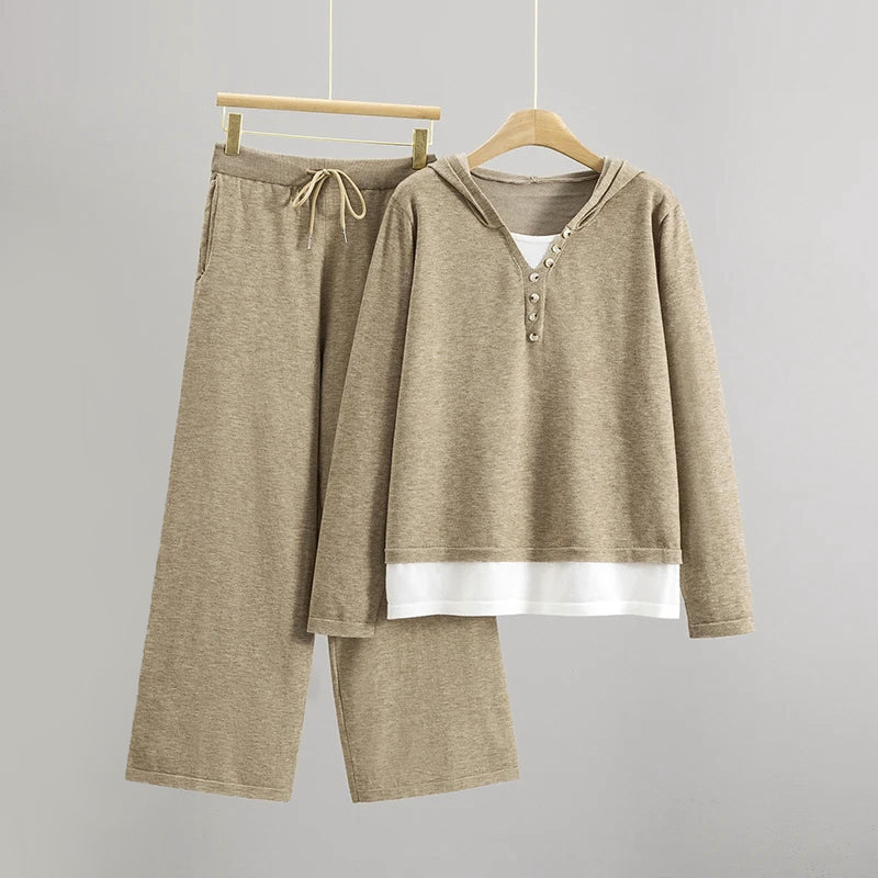 Alyna Women’s Knitted Tracksuit Set – Relaxed Hooded Top & Wide-Leg Trousers