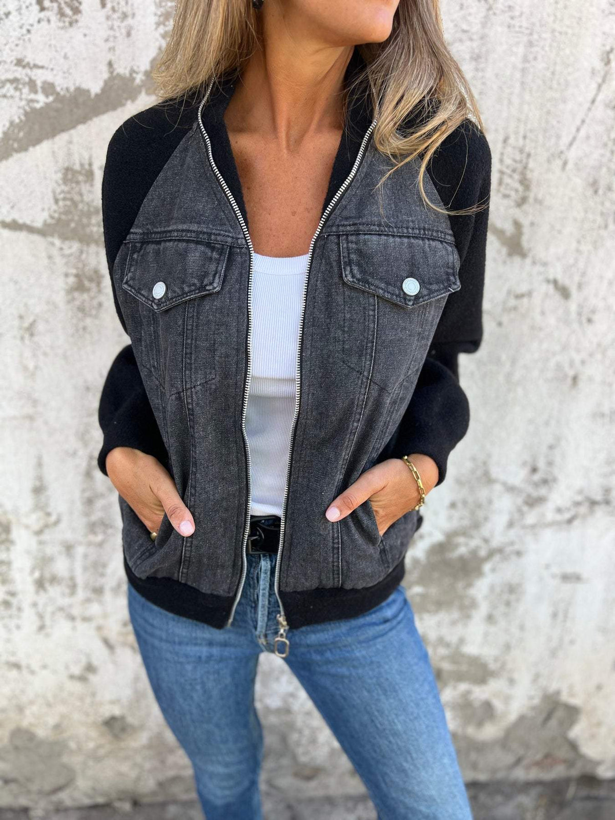 Joana Women’s Denim Jacket – Classic Button-Up with Relaxed Fit
